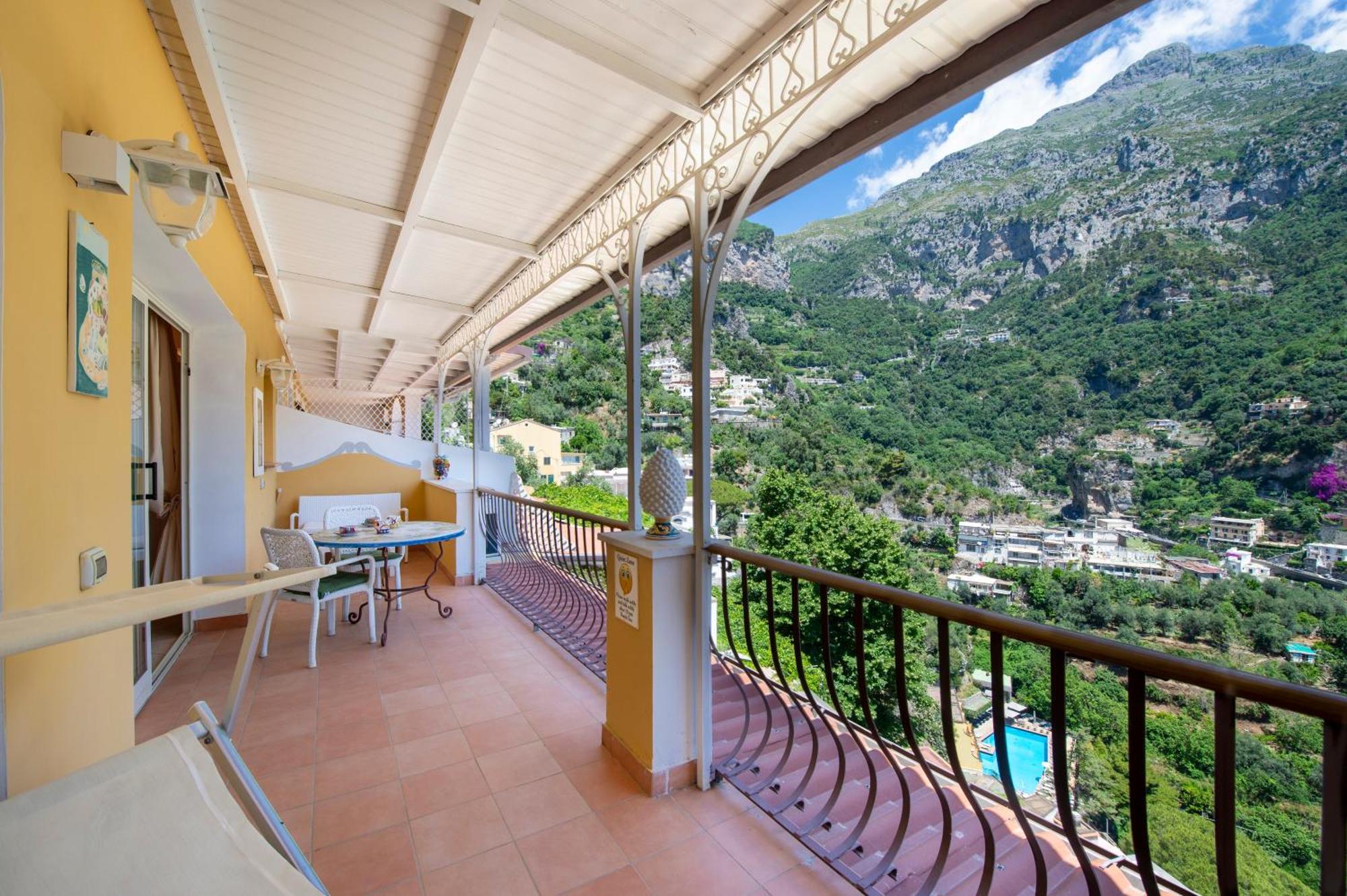 Casa Le Terrazze Leilighet Positano Eksteriør bilde