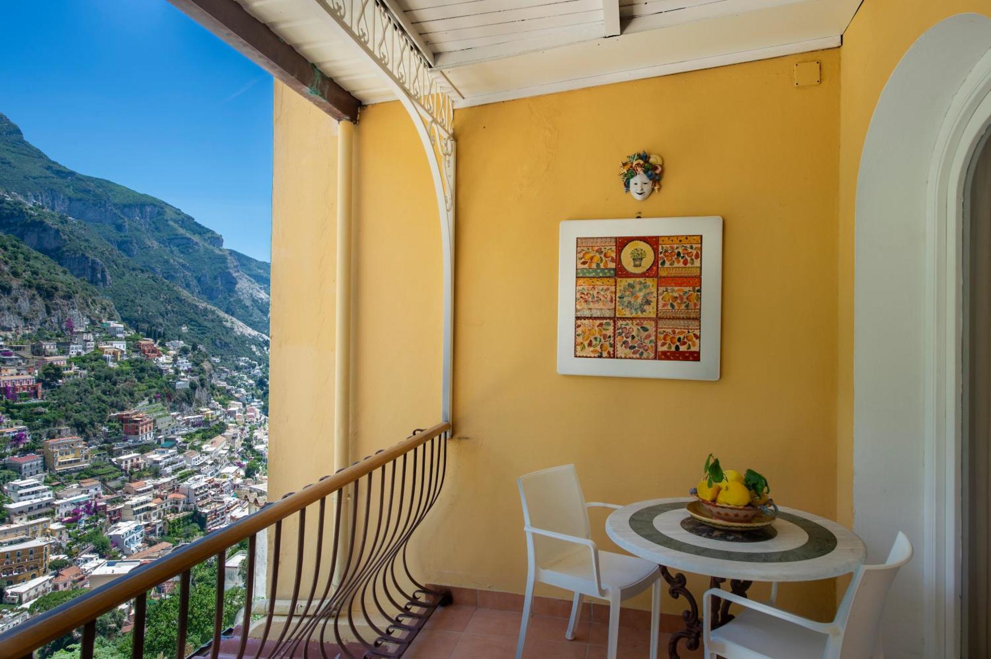 Casa Le Terrazze Leilighet Positano Eksteriør bilde